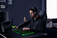 RAZER Kablosuz Nari Mikrofonlu Kulak Üstü Siyah Gaming Kulaklık RZ04-02680100-R3M1