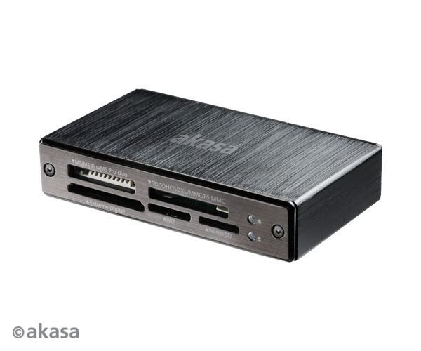 AKASA USB 3.0 Alüminyum Flash Kart Okuyucu AK-CR-06BK