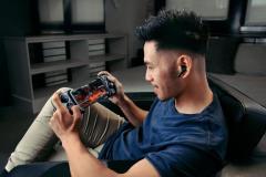 RAZER RZ06-03360100-R3M1 Kishi Arcade Gamepad for IOS