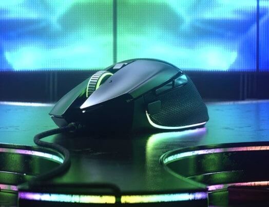 RAZER RZ01-04000100-R3M1 Basılısk V3 Kablolu Optik 26000DPI Gaming Mouse