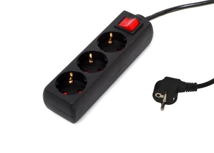 S-LINK 5m 3Lü Akım Korumalı Kutu Priz Siyah SPG8-3-50