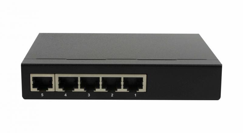 CNET CSH-524P 10/100Mbps 5xPort Fast Ethernet 4xPort PoE Switch