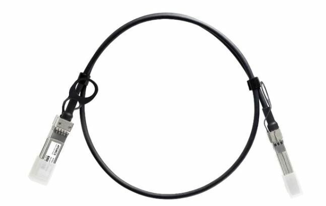 EXTRMNTWRK 10305 10 Gigabit Ethernet SFP+ passive cable assembly 3m length.