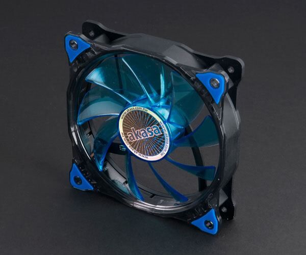 AKASA 12cm Vegas 15x Mavi LED Kasa Fanı AK-FN091-BL