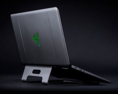RAZER RC21-01110100-W3M1 Laptop Standı