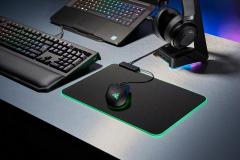 RAZER Hız ve Kontrol için Mikro Dokulu Aydınlatmalı Gaming Mouse Pad